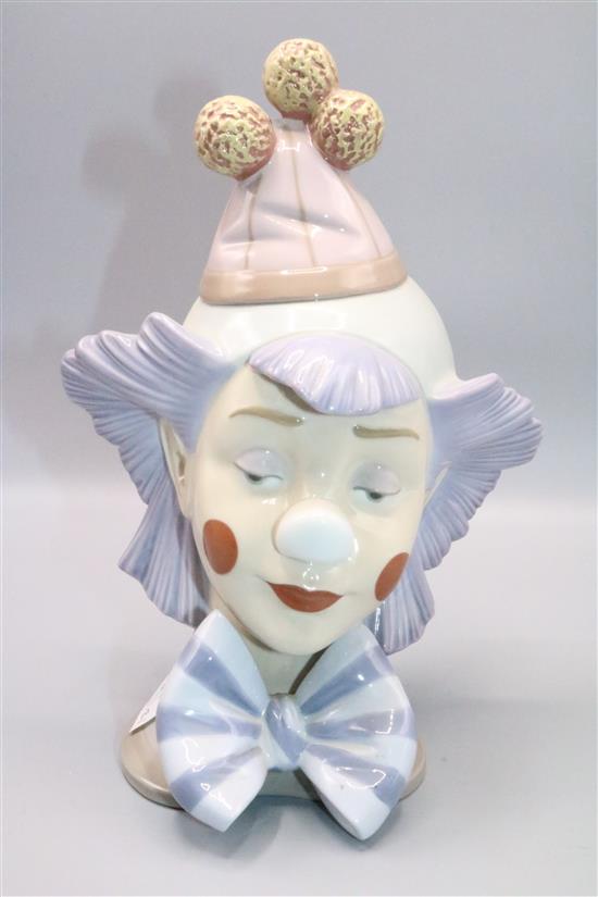 Lladro clown with bow tie & pompom hat